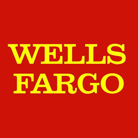 Wells Fargo ATM in Riverside